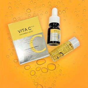 NEW Missha Vita C Plus Toner & Ampoule Trial Kit